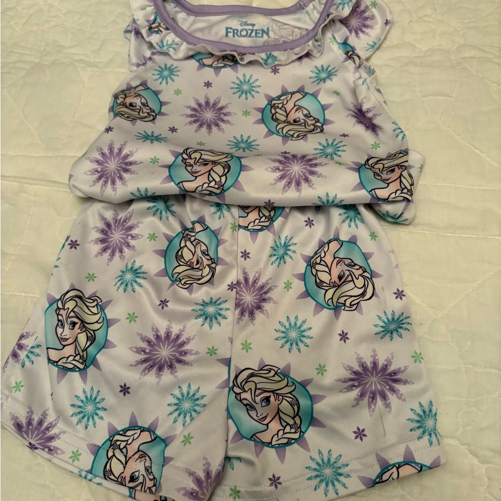 Girls Frozen pajamas